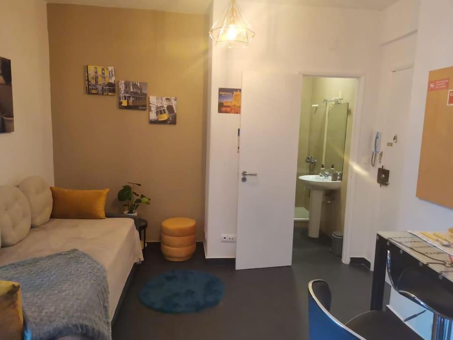 Ferienwohnung Enjoy Lisboa! - Near Metro Amadora Exterior foto